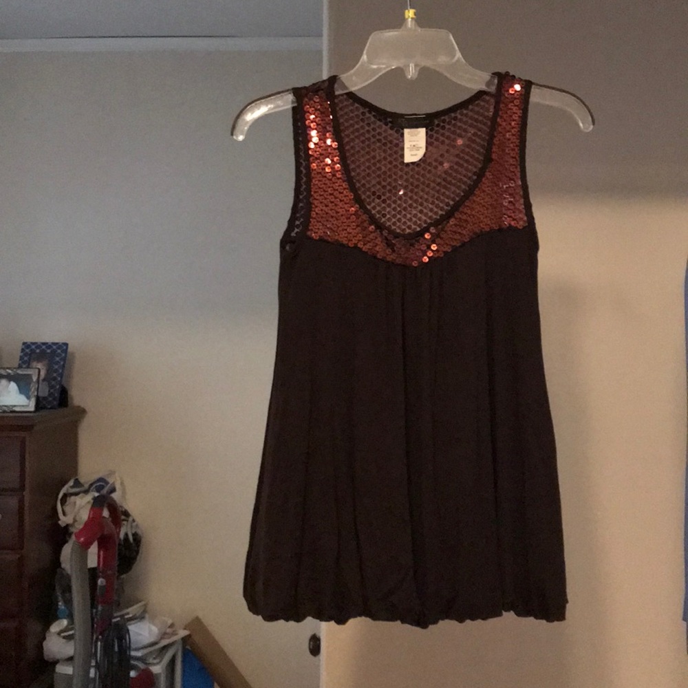 Kld signature brown tank with sequins size small